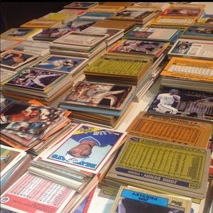 HUGE Estate 4000+ Unsearched Baseball Cards!